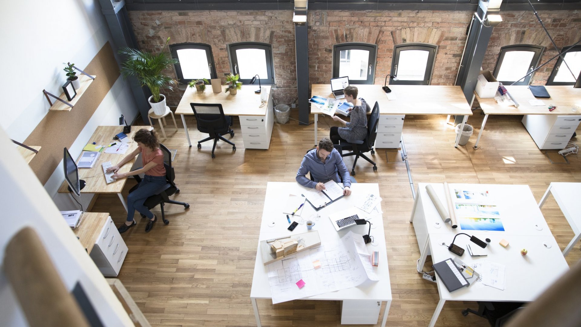 Reasons Why a Coworking Space is Great For Small Businesses