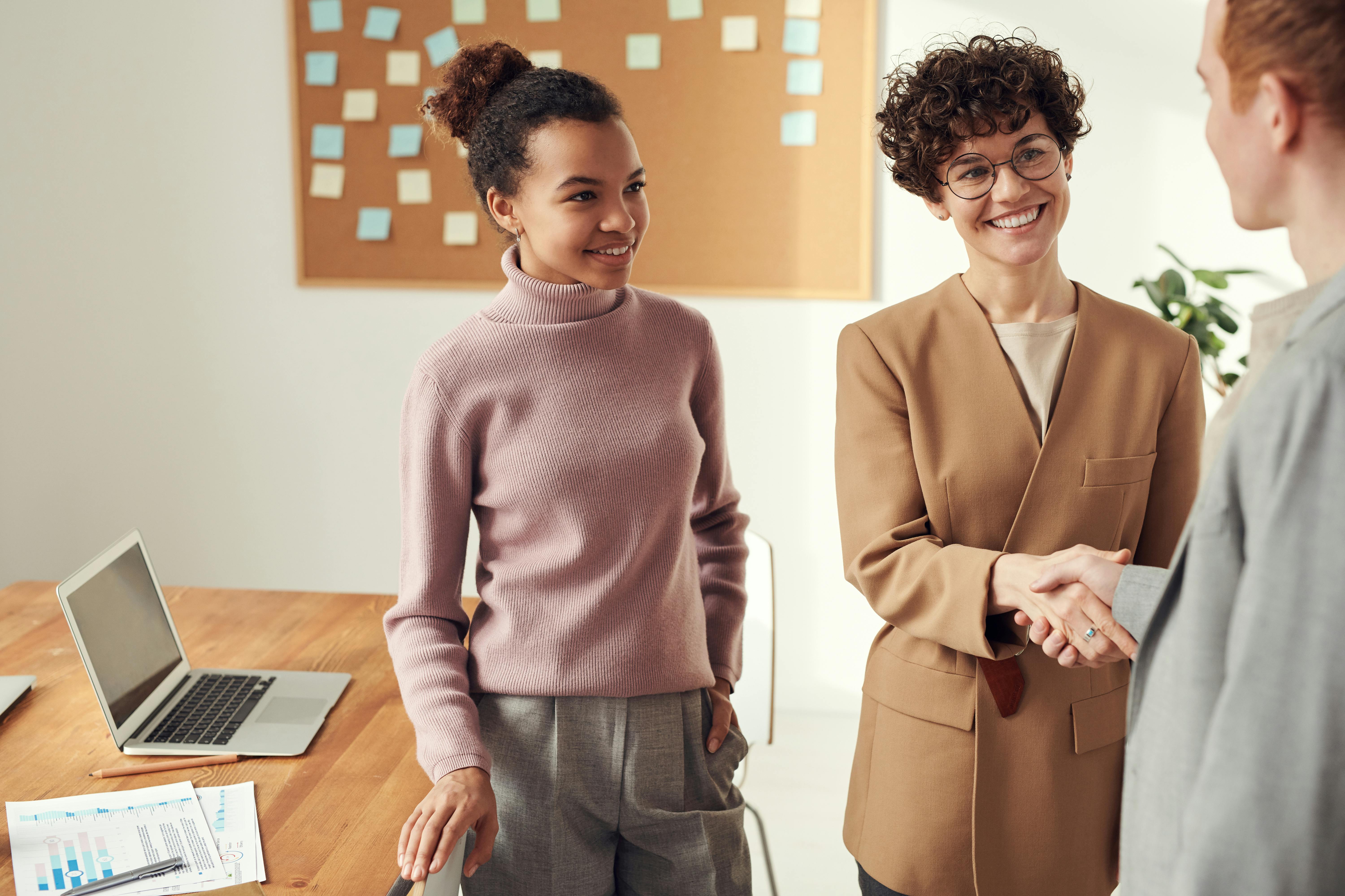 Exploring the Benefits of Partnering with Authorized Dealers
