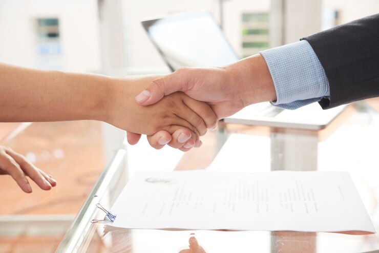 Understanding Franchise Agreements: Key Issues & Negotiation Tips